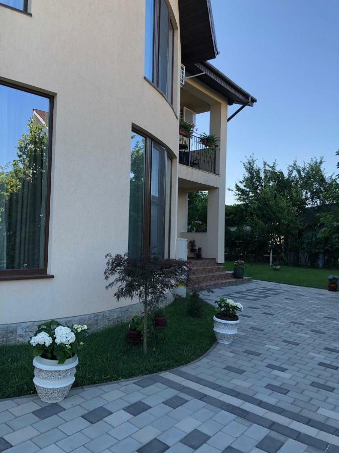 Eden Blue Hotel Costinesti Buitenkant foto